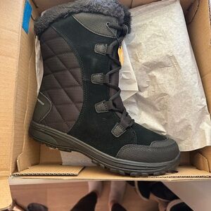Columbia ice maiden II boots